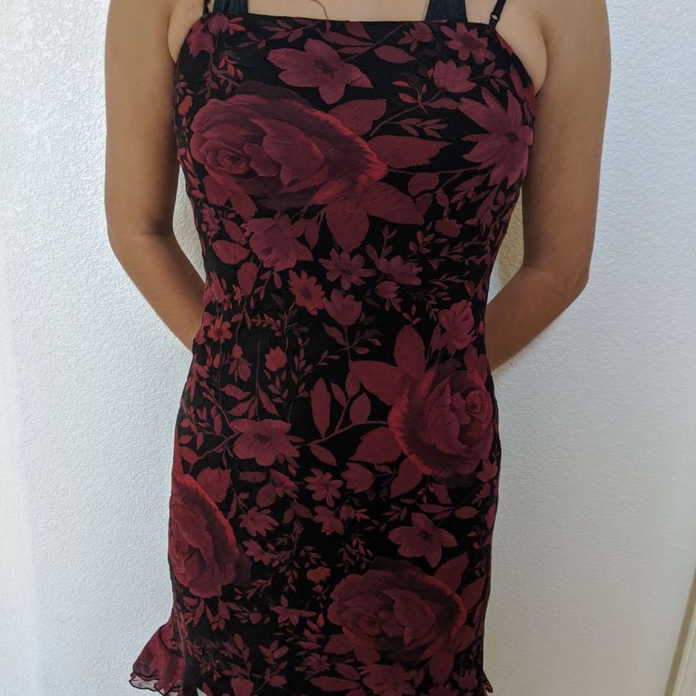 Black dress with red roses